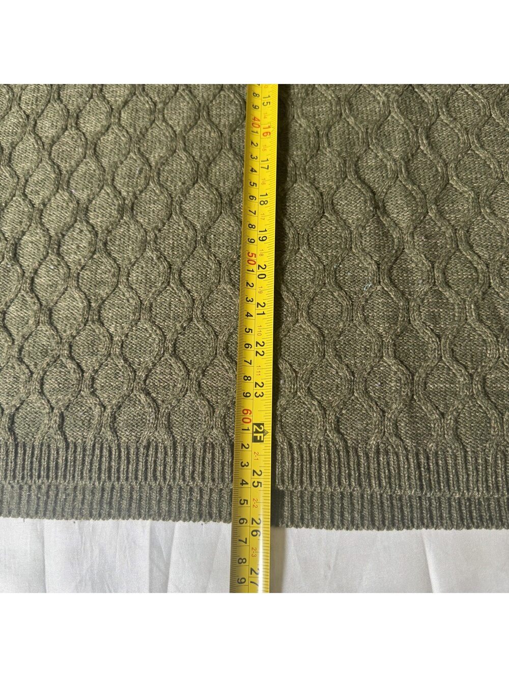 Vintage Jantzen Signature Olive Cable Knit V-Neck Sweater Made In Korea Sz L - Picture 8 of 8